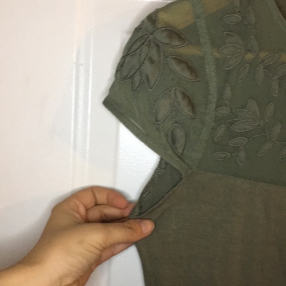 H&M Olive Green Mesh Embroidered Leaves Cap Sleeve Top Army Green Blouse Lace - Picture 4 of 7